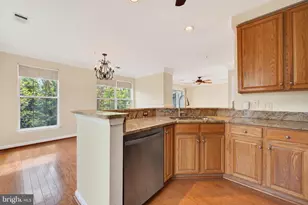 7024 Falls Reach Dr, Falls Church, VA 22043 - Photo 12