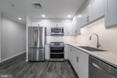 4480 Market Commons Drive #416, Fairfax, VA 22033 - Photo 8