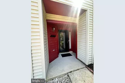 6025 Crocus Court, Alexandria, VA 22310 - Photo 2
