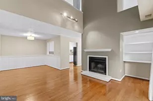 10131 Oakton Terrace Rd, Oakton, VA 22124 - Photo 2
