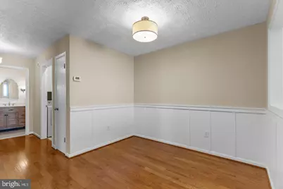 10131 Oakton Terrace Road, Oakton, VA 22124 - Photo 12