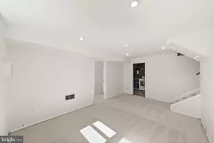 8108 Adair Ln, Springfield, VA 22151 - Photo 28
