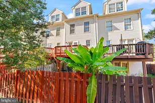 3005 Heritage Springs Ct, Alexandria, VA 22306 - Photo 32