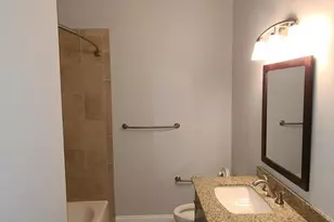 8172 Madrillon Ct, Vienna, VA 22182 - Photo 18