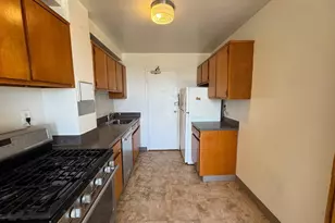 6641 Wakefield Dr, Alexandria, VA 22307 - Photo 6