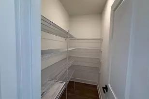 10824 Cedar Ave, Fairfax, VA 22030 - Photo 14