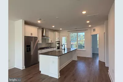 10824 Cedar Avenue, Fairfax, VA 22030 - Photo 8