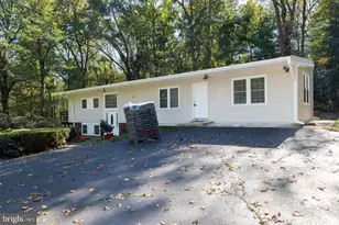 2505 Leeds Rd, Oakton, VA 22124 - Photo 1