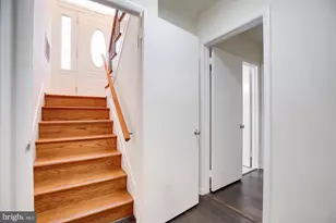 2505 Leeds Rd, Oakton, VA 22124 - Photo 28