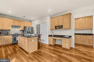 8157 Douglas Fir Dr, Lorton, VA 22079 - Photo 22