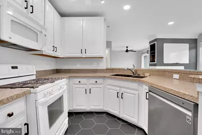 5995 Terrapin Place Place #301, Alexandria, VA 22310 - Photo 10