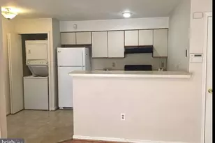 8612 Beekman Pl, Alexandria, VA 22309 - Photo 6