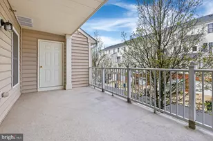 4455 Beacon Grove Cir, Fairfax, VA 22033 - Photo 14