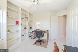 12044 Trumbull Way, Reston, VA 20190 - Photo 38