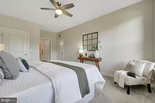 3927 Fair Ridge Dr, Fairfax, VA 22033 - Photo 26