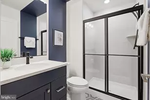 12558 Oviation Dr, Fairfax, VA 22033 - Photo 8