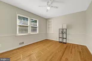 756 Applewood Ln, Great Falls, VA 22066 - Photo 24