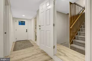 756 Applewood Ln, Great Falls, VA 22066 - Photo 30