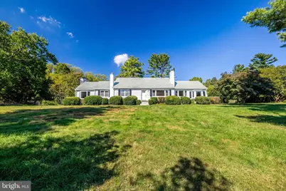 756 Applewood Lane, Great Falls, VA 22066 - Photo 1