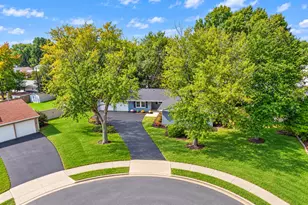 12811 Madeley Ct, Fairfax, VA 22033 - Photo 38
