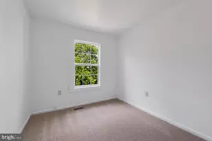 13240 Grand Jct Dr, Fairfax, VA 22033 - Photo 12
