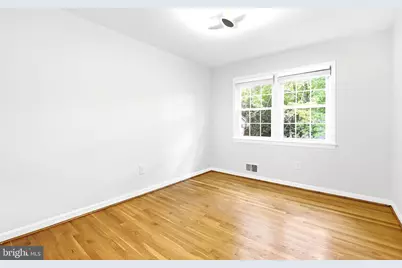 1107 Wimbledon Drive, McLean, VA 22101 - Photo 20