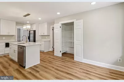 7518 Old Dominion Drive, McLean, VA 22102 - Photo 16