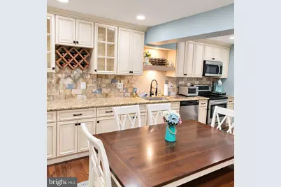 5201 Lonsdale Drive, Springfield, VA 22151 - Photo 4