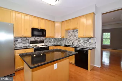 2516 Isham Randolph Drive, Herndon, VA 20171 - Photo 2