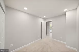 2113 Ferguson Pl, Herndon, VA 20170 - Photo 32