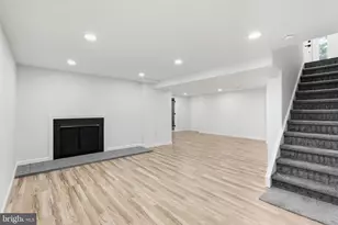 11586 Red Leaf Ct, Reston, VA 20191 - Photo 22