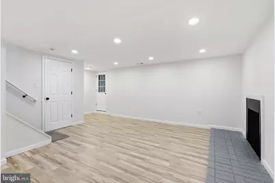 11586 Red Leaf Court, Reston, VA 20191 - Photo 24