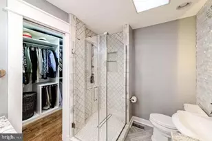 7679 Green Garland Dr, Springfield, VA 22153 - Photo 20
