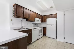 9771 Hagel Cir, Lorton, VA 22079 - Photo 10