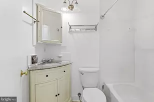9771 Hagel Cir, Lorton, VA 22079 - Photo 18