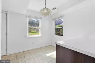 9771 Hagel Cir, Lorton, VA 22079 - Photo 4