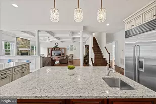 7205 Enterprise Ave, McLean, VA 22101 - Photo 16