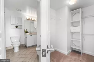 2451 Midtown Ave, Alexandria, VA 22303 - Photo 16