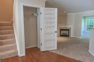 6608 Netties Ln, Alexandria, VA 22315 - Photo 8