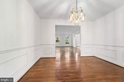 6605 McLean Court, McLean, VA 22101 - Photo 10
