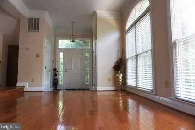 9400 Regency Crest Drive, Vienna, VA 22181 - Photo 2