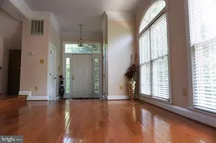 9400 Regency Crest Dr, Vienna, VA 22181 - Photo 2