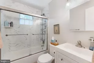 6803 Field Master Dr, Springfield, VA 22153 - Photo 28
