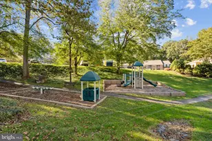 5809 Cove Landing Rd, Burke, VA 22015 - Photo 24