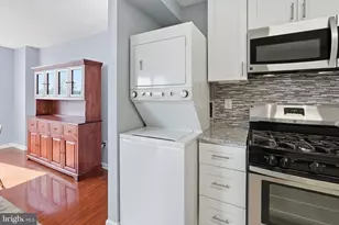 3701 S George Mason Dr, Falls Church, VA 22041 - Photo 10