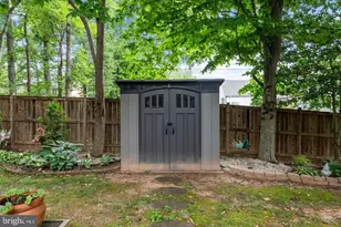 9030 Chestnut Ridge Rd, Fairfax Station, VA 22039 - Photo 38