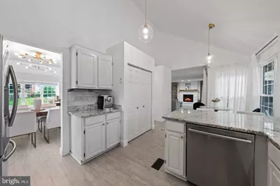 9030 Chestnut Ridge Road, Fairfax Station, VA 22039 - Photo 10