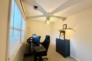8535 Hilltop Rd, Vienna, VA 22180 - Photo 18