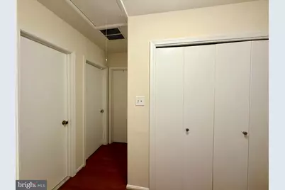 8535 Hilltop Road, Vienna, VA 22180 - Photo 10