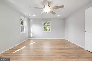 4111 Meadow Hill Ln, Fairfax, VA 22033 - Photo 28